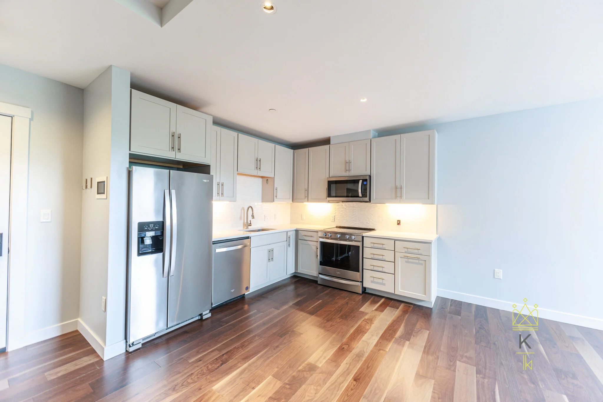 1 bed, 1 bath apartment for rent at 136 Babcock St Unit 415, North Brookline — photo 1 of 21