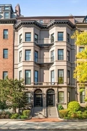 1 bed, 1 bath apartment for rent at 136 Beacon Unit 3, Boston — photo 11 of 12