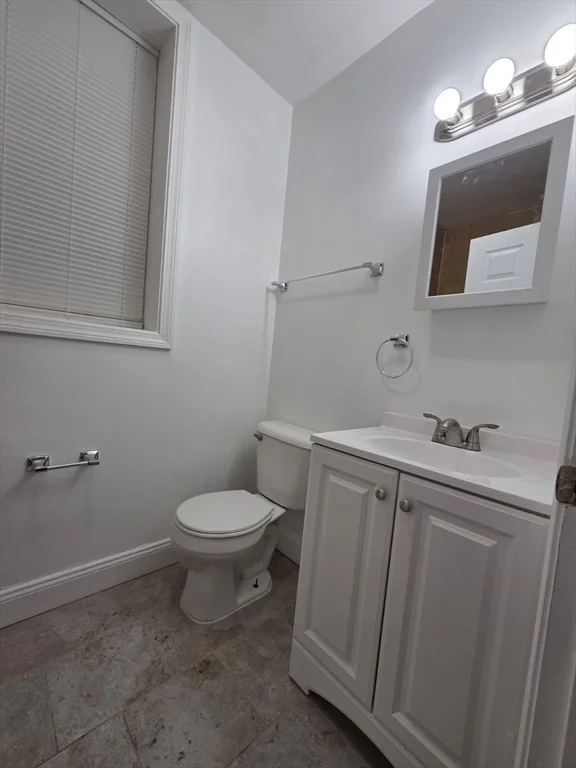 2 bed, 1 bath apartment for rent at 136 Chestnut St Unit 2, Chelsea — photo 8 of 8