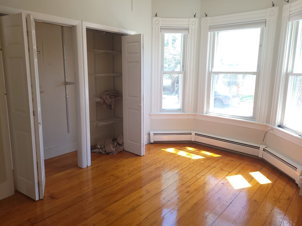 1 bed, 1 bath apartment for rent at 136 Coleridge Unit 1, East Boston — photo 5 of 8
