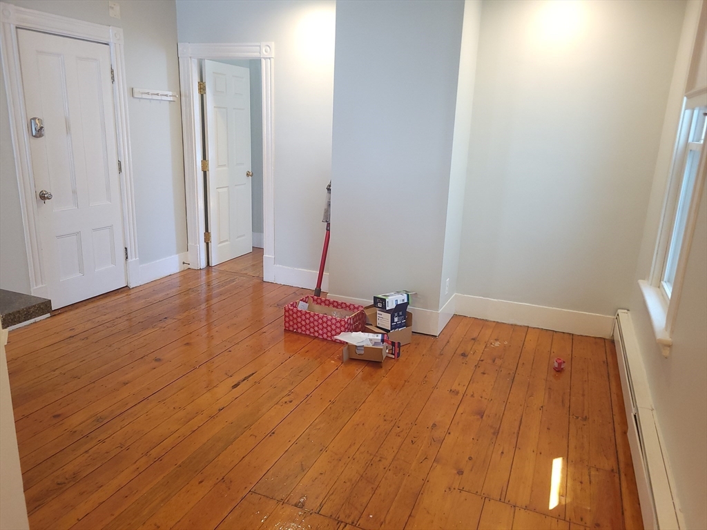 1 bed, 1 bath apartment for rent at 136 Coleridge Unit 1, East Boston — photo 4 of 8