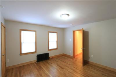 2 bed, 1 bath apartment for rent at 136 Columbia St Unit 1, The Port — photo 4 of 20
