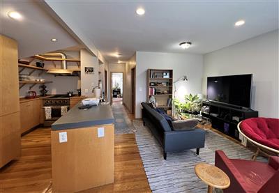 2 bed, 1 bath apartment for rent at 136 Columbia St Unit 1, The Port — photo 18 of 20
