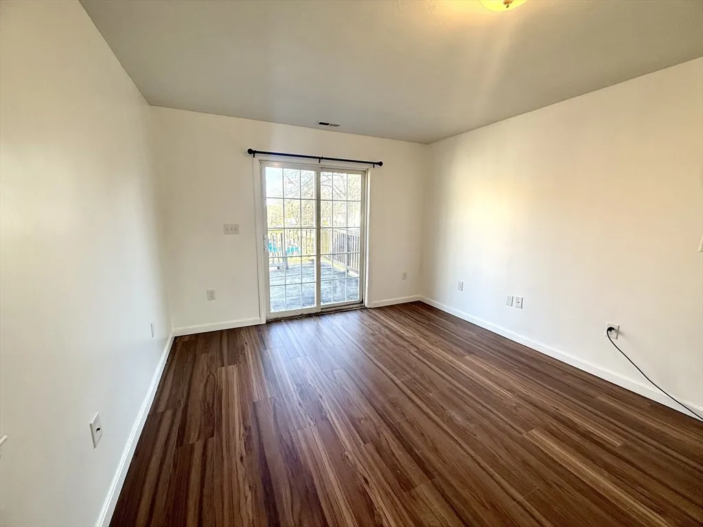 2 bed, 1 bath apartment for rent at 136 Eastford Rd Unit 2, Southbridge — photo 5 of 13