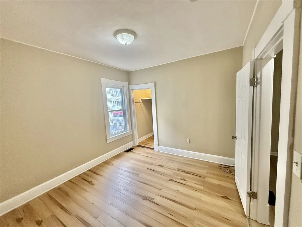 4 bed, 1 bath apartment for rent at 136 Gershom Ave Unit 1, Lowell — photo 14 of 19