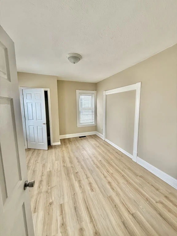 4 bed, 1 bath apartment for rent at 136 Gershom Ave Unit 1, Lowell — photo 19 of 19