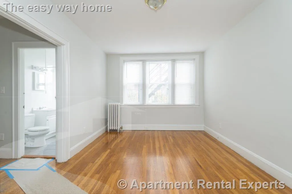 Studio bed, 1 bath apartment for rent at 136 Highland Ave Unit 14, Spring Hill — photo 1 of 7