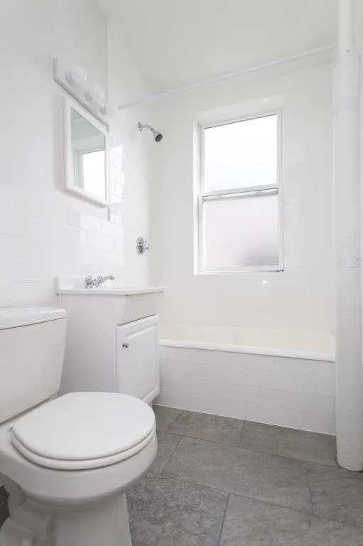Studio bed, 1 bath apartment for rent at 136 Highland Ave Unit 14A, Spring Hill — photo 2 of 8