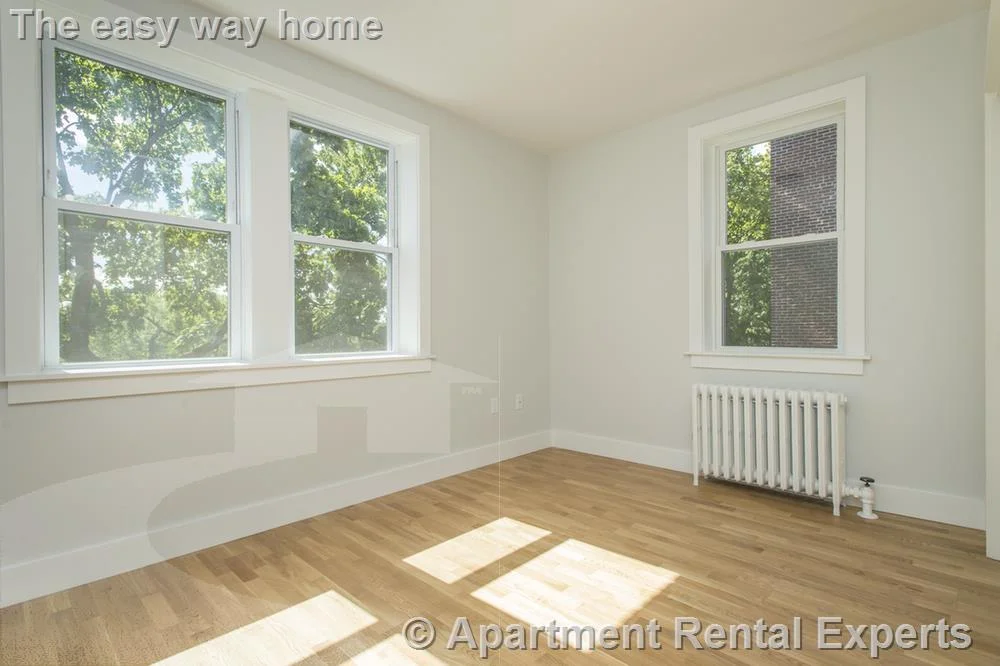 1 bed, 1 bath apartment for rent at 136 Highland Ave Unit 15, Spring Hill — photo 5 of 8