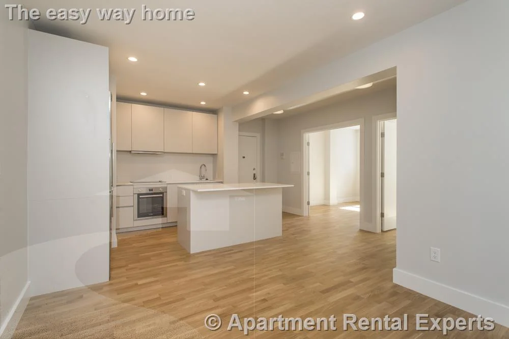 1 bed, 1 bath apartment for rent at 136 Highland Ave Unit 15, Spring Hill