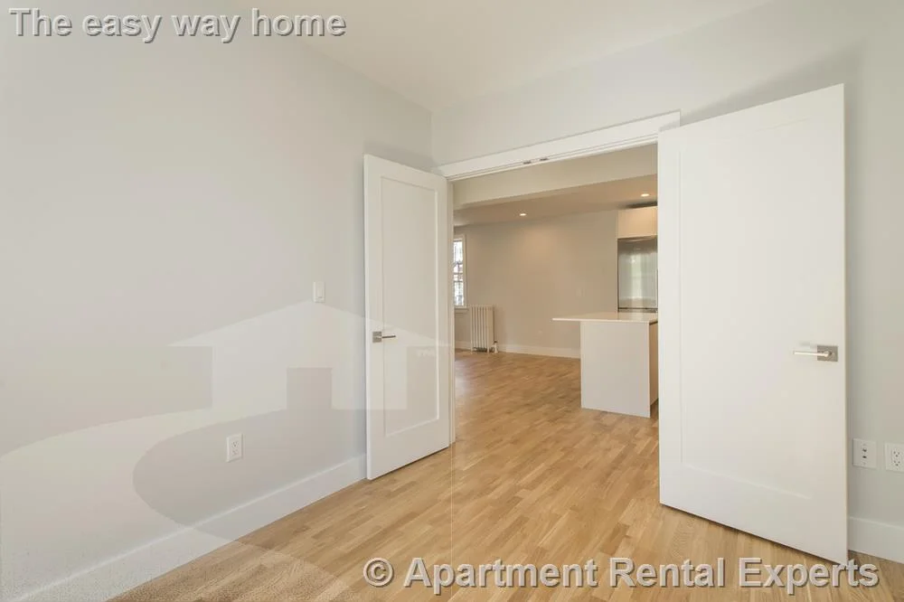 1 bed, 1 bath apartment for rent at 136 Highland Ave Unit 15, Spring Hill — photo 3 of 8