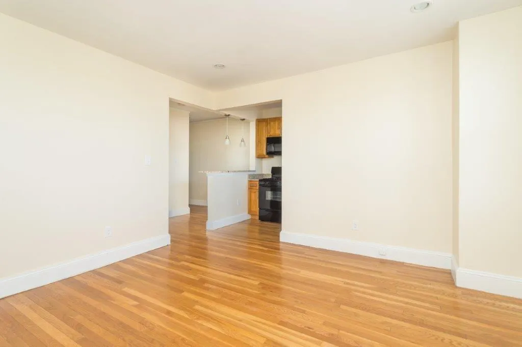 1 bed, 1 bath apartment for rent at 136 Highland Ave Unit 18, Spring Hill — photo 7 of 9