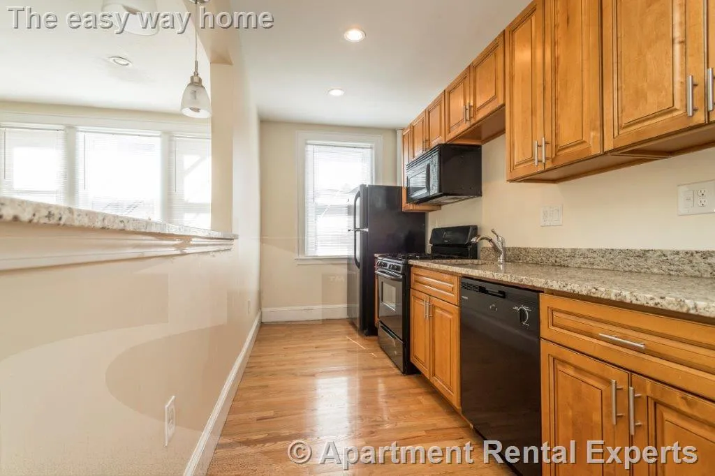 Studio bed, 1 bath apartment for rent at 136 Highland Ave Unit 22, Spring Hill — photo 1 of 4