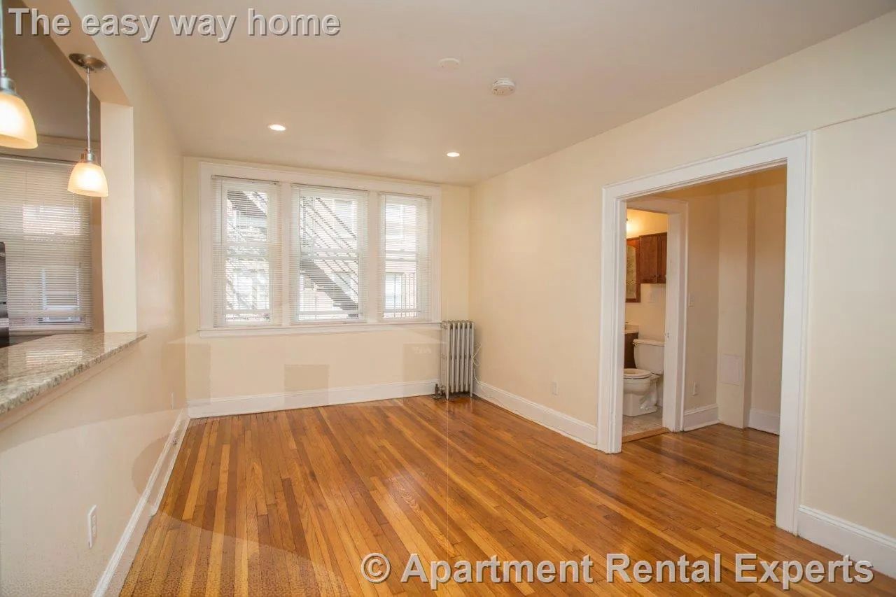Studio bed, 1 bath apartment for rent at 136 Highland Ave Unit 28, Spring Hill — photo 3 of 10