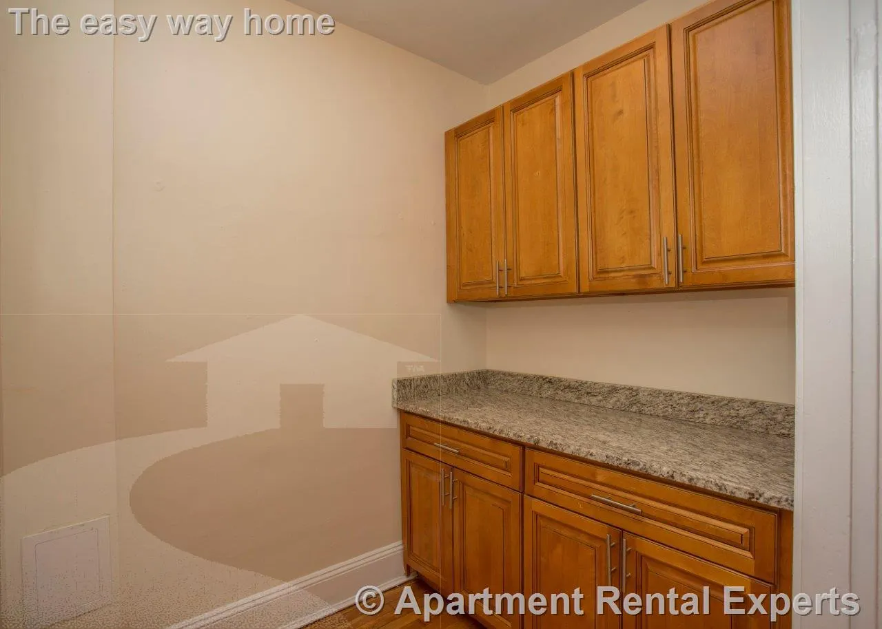 Studio bed, 1 bath apartment for rent at 136 Highland Ave Unit 28, Spring Hill — photo 5 of 10