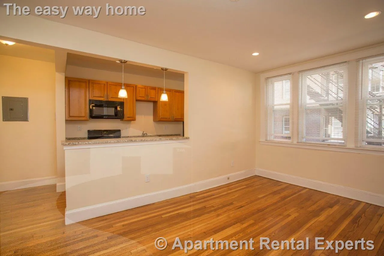 Studio bed, 1 bath apartment for rent at 136 Highland Ave Unit 28, Spring Hill — photo 1 of 10