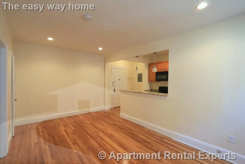 Studio bed, 1 bath apartment for rent at 136 Highland Ave Unit 5, Spring Hill — photo 6 of 10