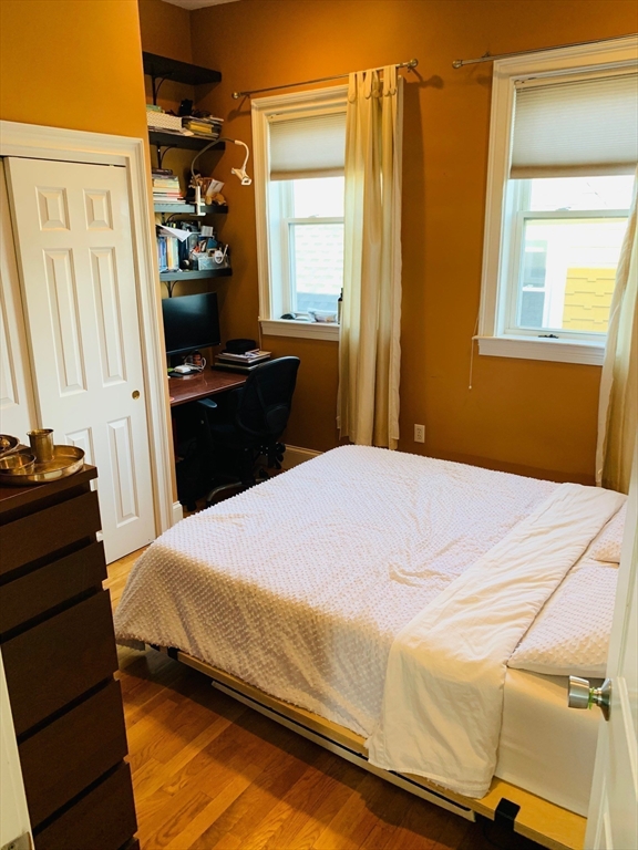 2 bed, 2 bath apartment for rent at 136 Hudson St Unit 3, Powder House Square — photo 7 of 12