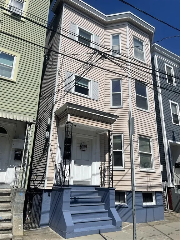 2 bed, 1 bath apartment for rent at 136 Saratoga St Unit 2, East Boston