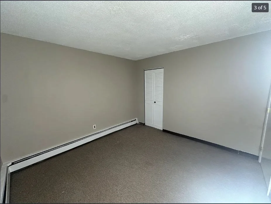 1 bed, 1 bath apartment for rent at 136 School Unit 201, Winter Hill — photo 3 of 6
