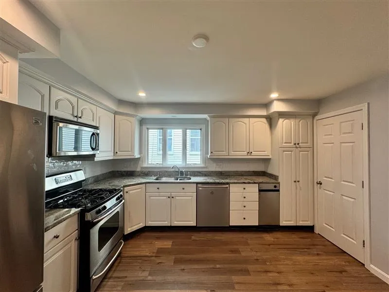 2 bed, 1 bath apartment for rent at 136 Sharon St Unit 1, West Medford — photo 2 of 16