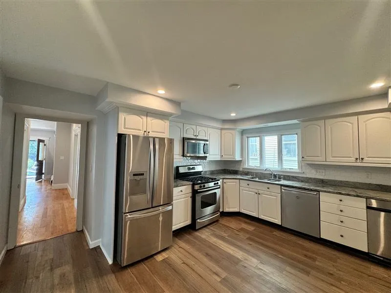 2 bed, 1 bath apartment for rent at 136 Sharon St Unit 1, West Medford