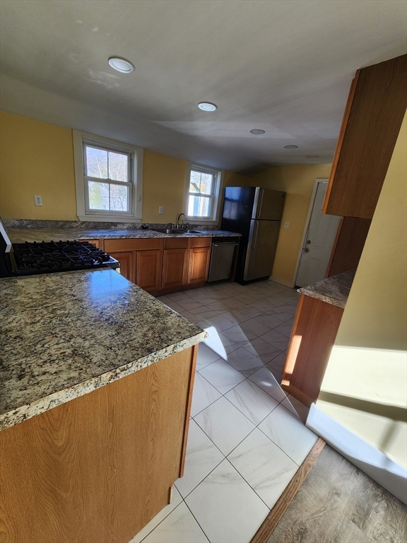 2 bed, 1 bath apartment for rent at 136 South Main St Unit 2, Sharon — photo 16 of 18