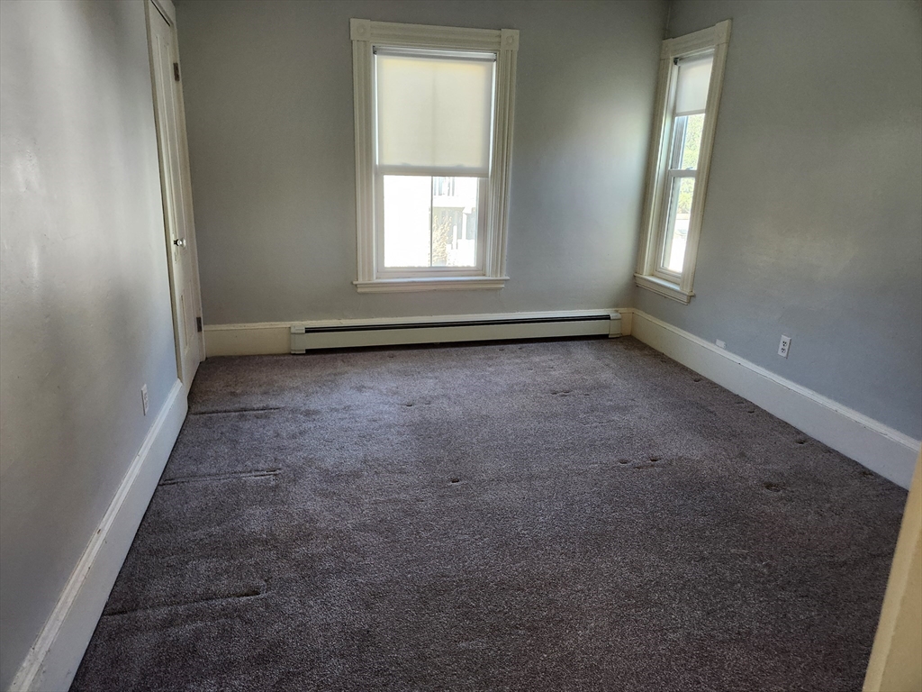 2 bed, 1 bath apartment for rent at 136 South Main St Unit 2, Sharon