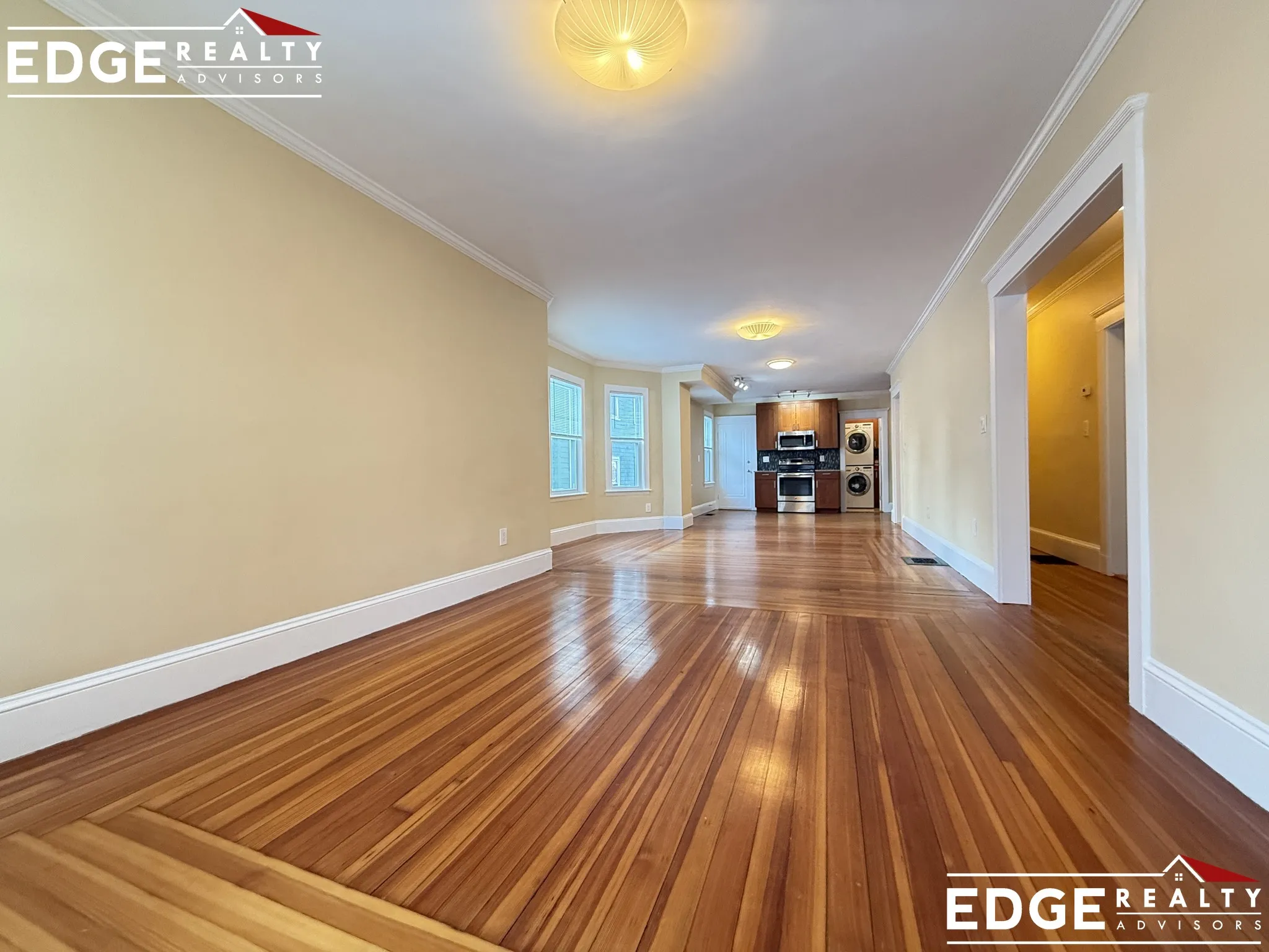 3 bed, 1 bath apartment for rent at 136 Summer St Unit 1B, Watertown — photo 3 of 9