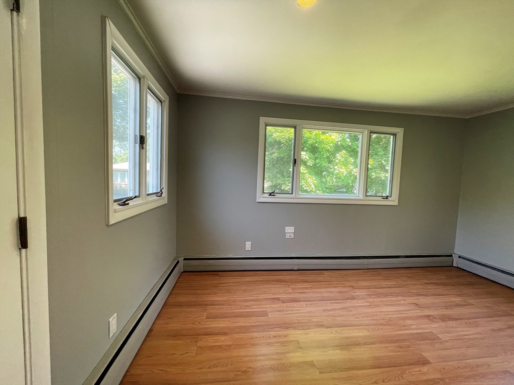 3 bed, 2 bath apartment for rent at 136 Truman, Newton — photo 14 of 18