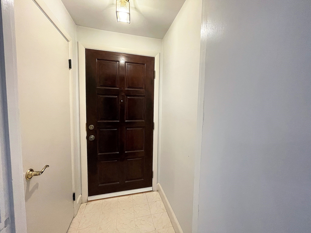 3 bed, 2 bath apartment for rent at 136 Truman, Newton — photo 7 of 18