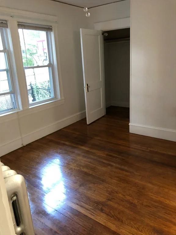 2 bed, 1 bath apartment for rent at 136 Walden Unit 1, Neighborhood 9 — photo 3 of 6