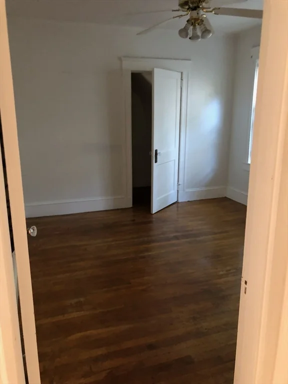 2 bed, 1 bath apartment for rent at 136 Walden Unit 1, Neighborhood 9 — photo 4 of 6