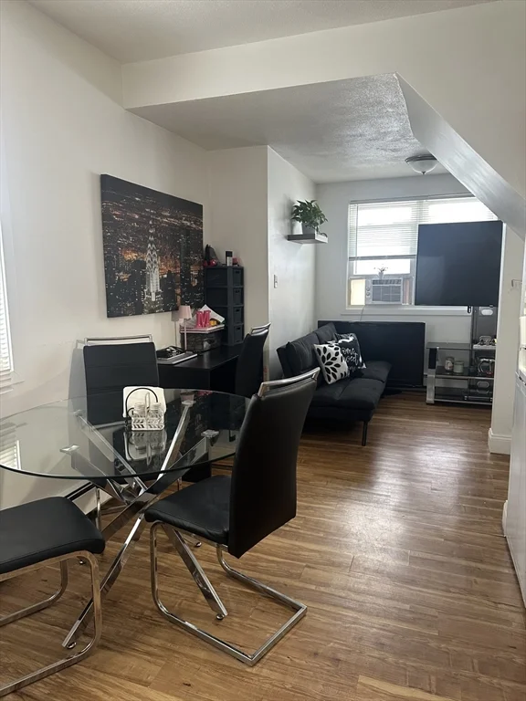 1 bed, 1 bath apartment for rent at 136 Walnut Ave Unit 3, Revere — photo 7 of 7