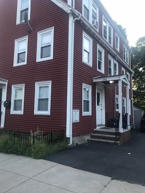 1 bed, 1 bath apartment for rent at 136 Wrentham St Unit 3L, Dorchester — photo 8 of 8