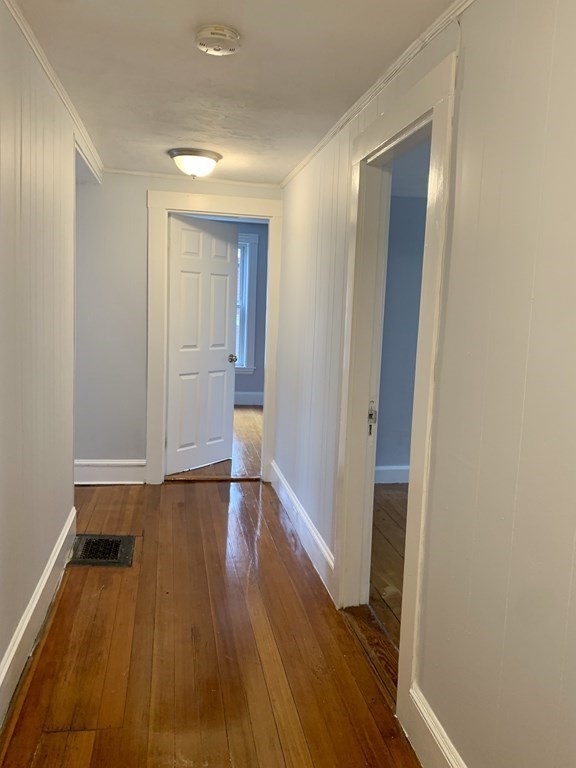 3 bed, 1 bath apartment for rent at 136 Wrentham Unit 2, Dorchester — photo 4 of 12