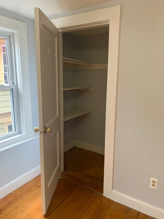 3 bed, 1 bath apartment for rent at 136 Wrentham Unit 2, Dorchester — photo 5 of 12