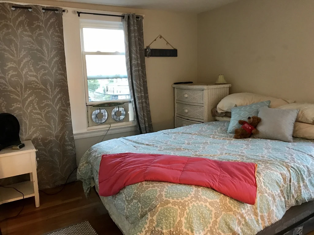 1 bed, 1 bath apartment for rent at 136 Wrentham Unit 3R, Dorchester
