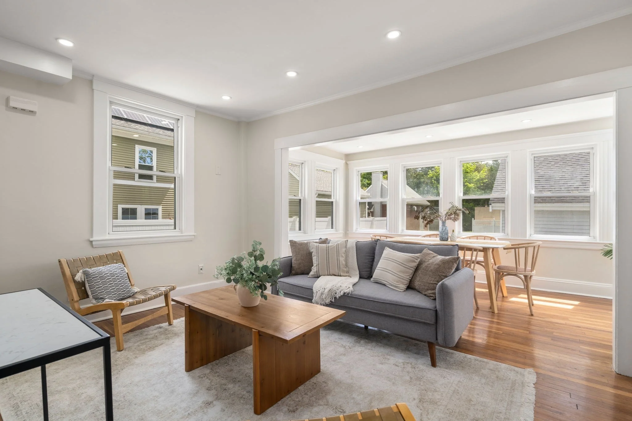 3 bed, 2 bath apartment for rent at 1360 Great Plain Ave, Needham — photo 5 of 36