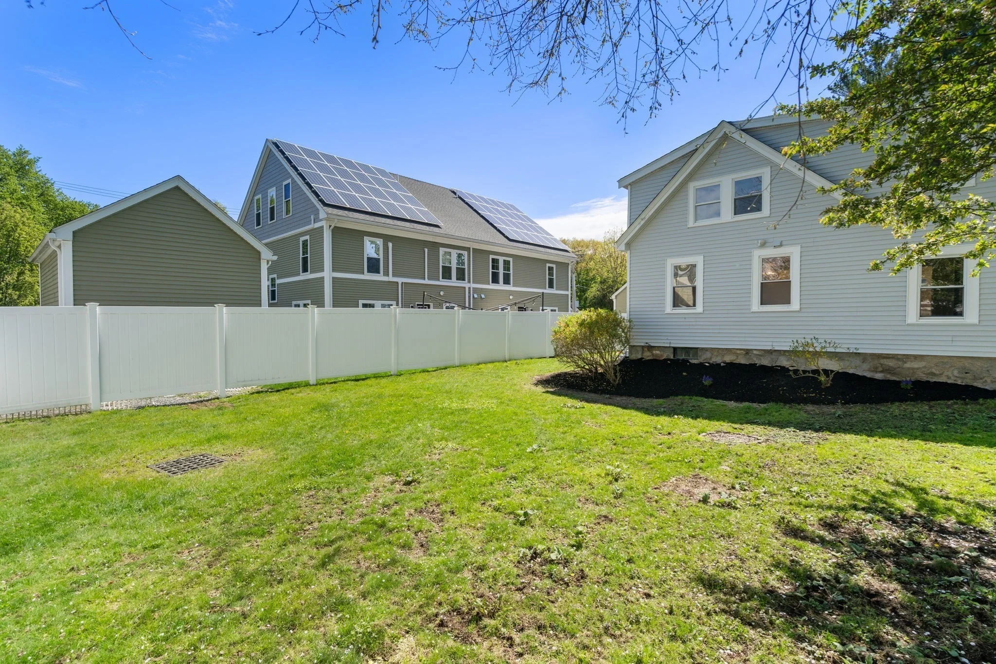3 bed, 2 bath apartment for rent at 1360 Great Plain Ave, Needham — photo 30 of 36