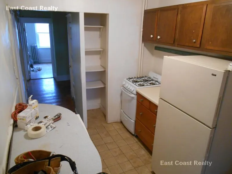 2 bed, 1 bath apartment for rent at 1367 Commonwealth Ave Unit 1, Allston — photo 13 of 18