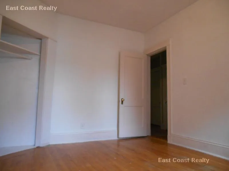 2 bed, 1 bath apartment for rent at 1367 Commonwealth Ave Unit 1, Allston — photo 10 of 18