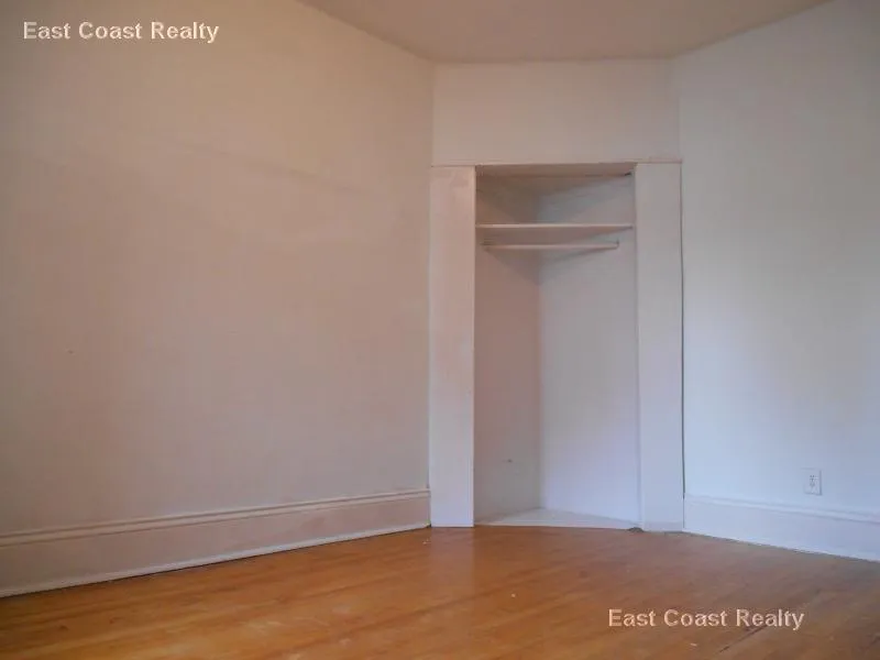 2 bed, 1 bath apartment for rent at 1367 Commonwealth Ave Unit 1, Allston — photo 6 of 18