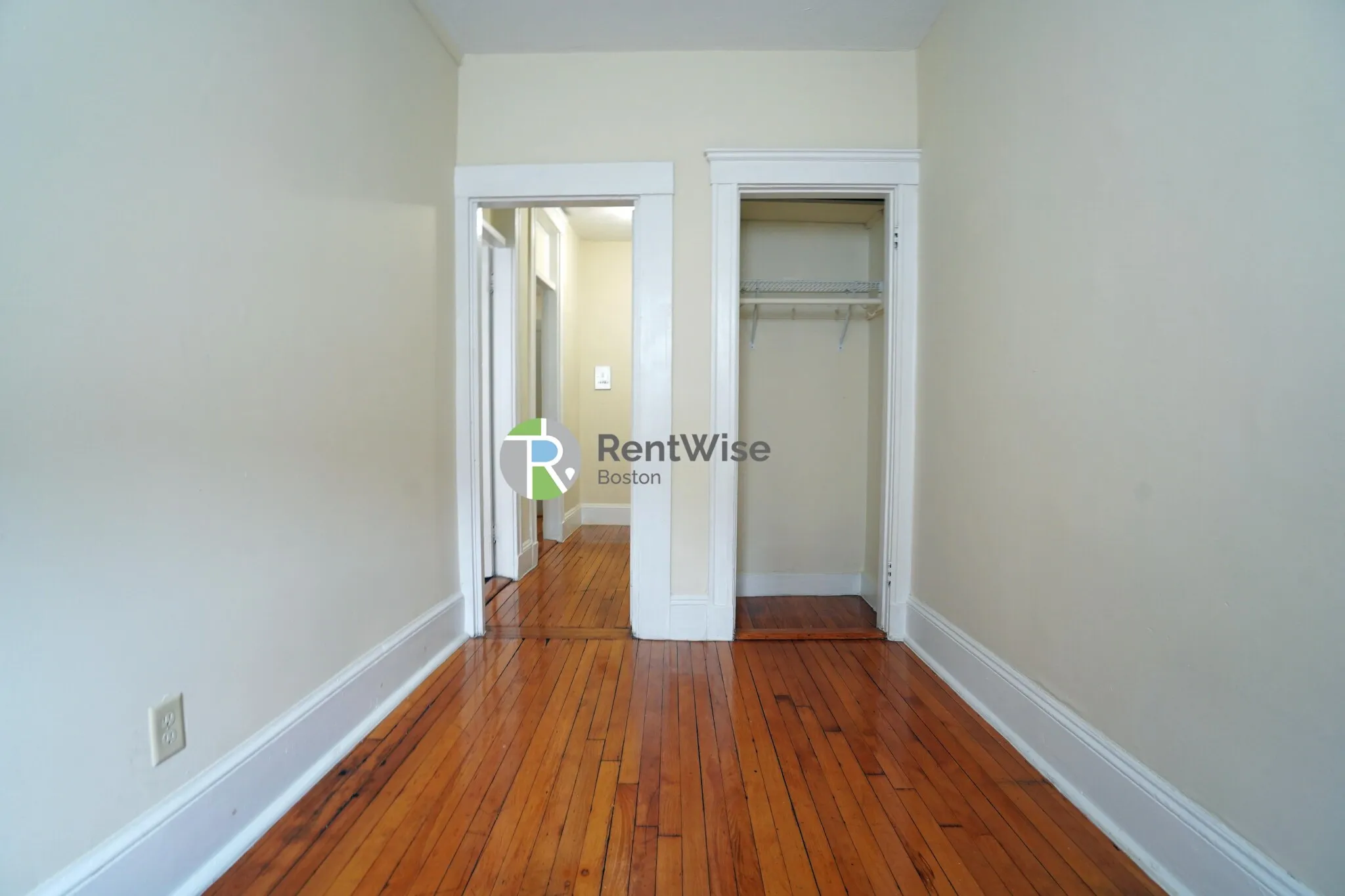 3 bed, 1 bath apartment for rent at 1367 Commonwealth Ave Unit 2, Allston — photo 14 of 18