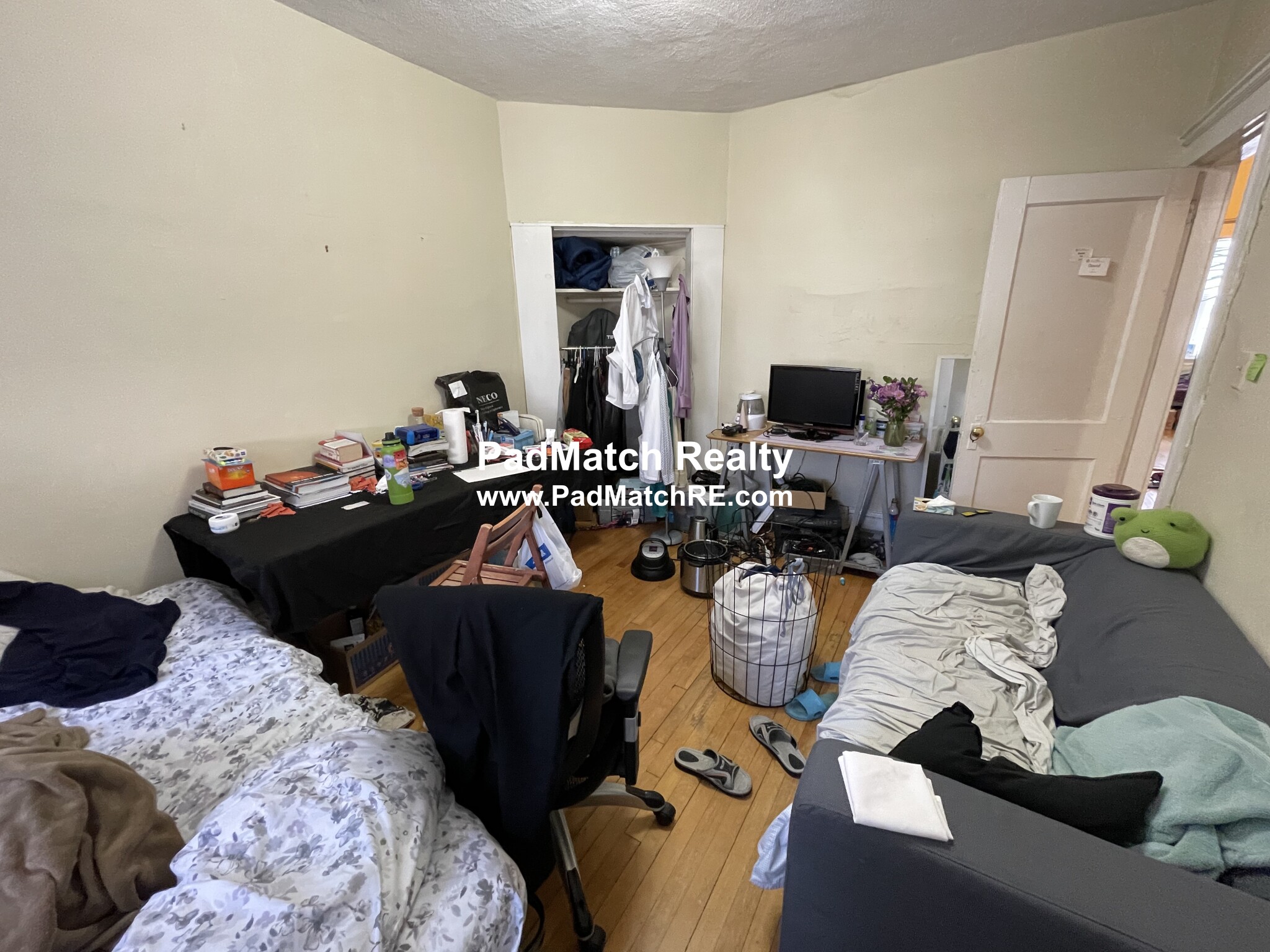 2 bed, 1 bath apartment for rent at 1367 Commonwealth Ave Unit 3, Allston — photo 7 of 15