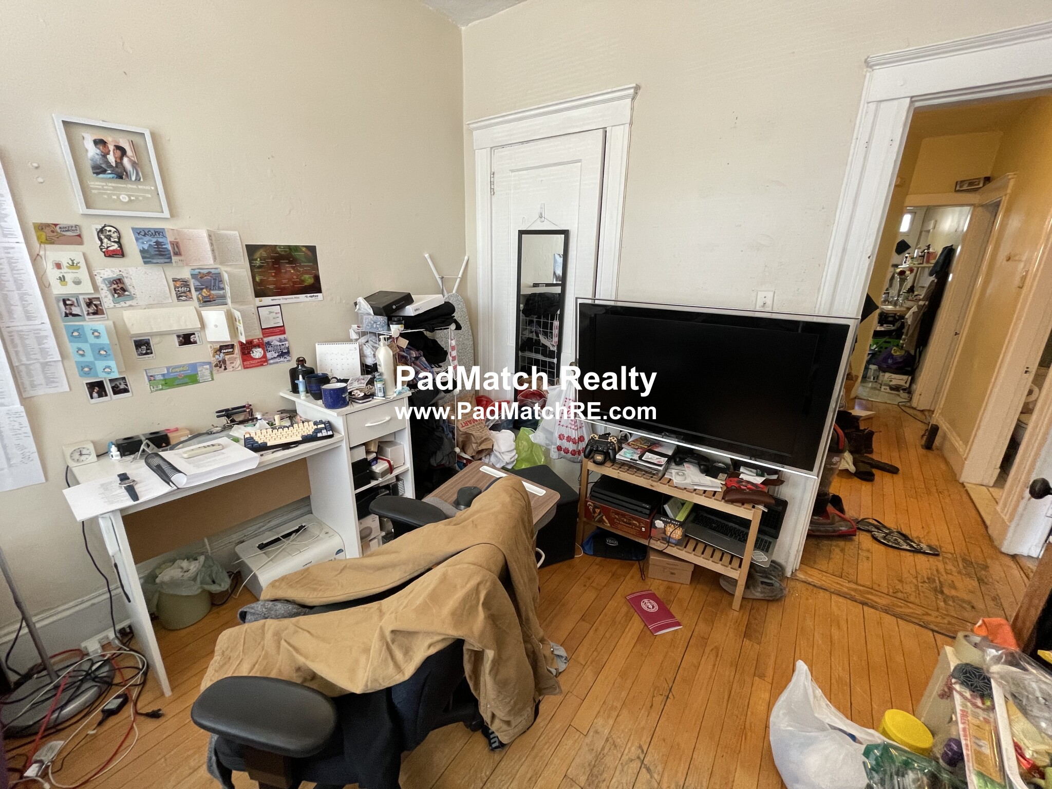 2 bed, 1 bath apartment for rent at 1367 Commonwealth Ave Unit 3, Allston — photo 4 of 15