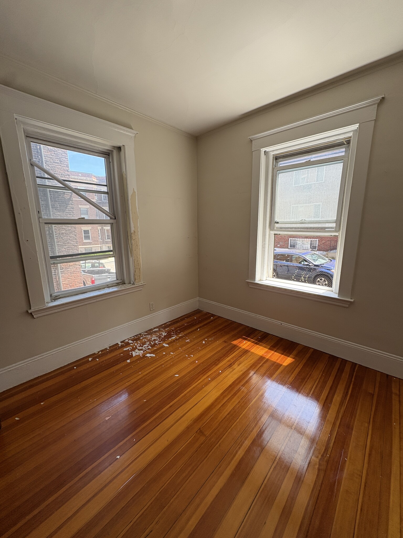 2 bed, 1 bath apartment for rent at 1368 Commonwealth Ave Unit 1, Allston — photo 9 of 24