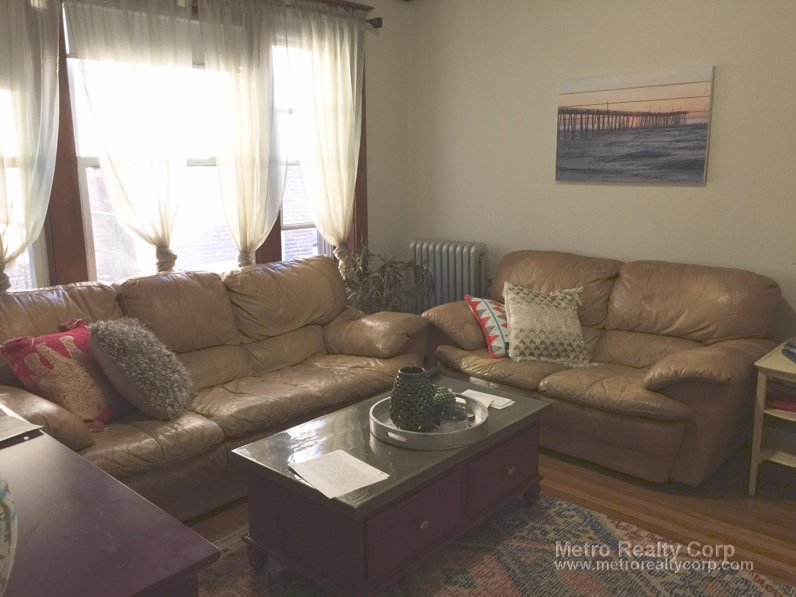 2 bed, 1 bath apartment for rent at 1368 Commonwealth Ave Unit 1, Allston — photo 19 of 24