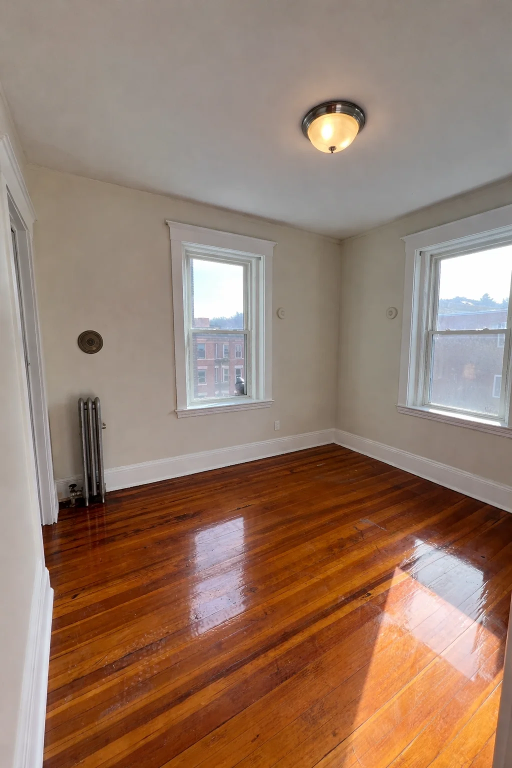 2 bed, 1 bath apartment for rent at 1368 Commonwealth Ave Unit 14, Allston — photo 3 of 5