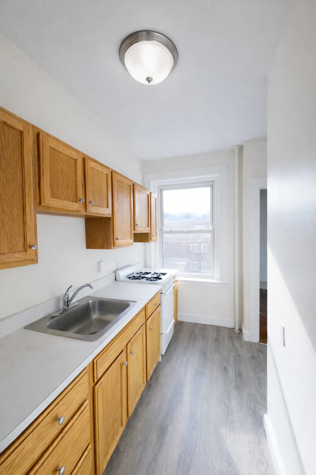 2 bed, 1 bath apartment for rent at 1368 Commonwealth Ave Unit 14, Allston — photo 2 of 5